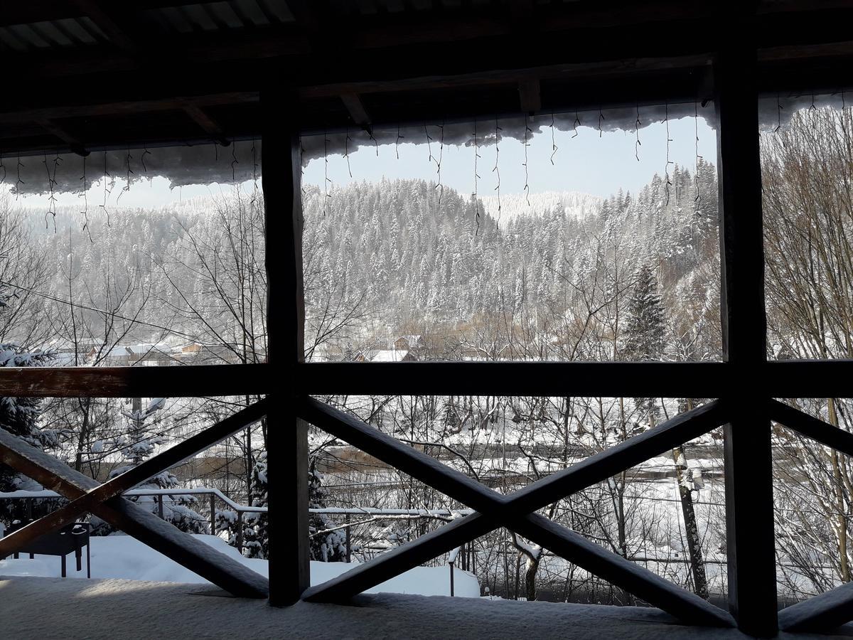 Чан-Садиба Гуцульська Пісня Mykulytjyn Exteriör bild